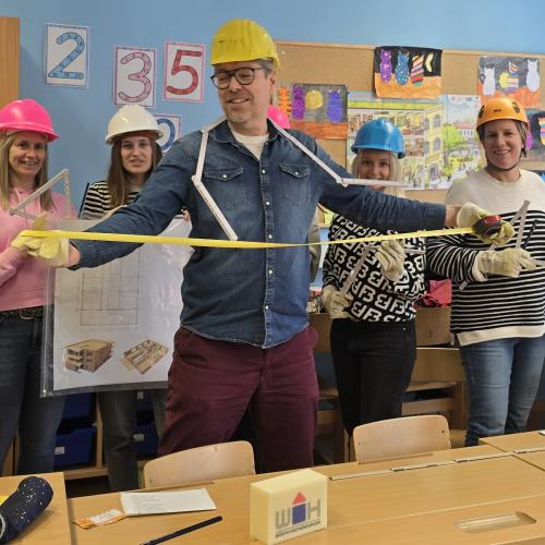 Schul-umbau-arbeiter