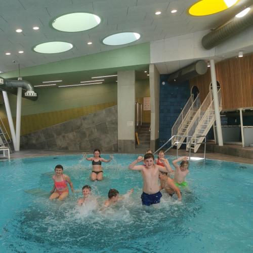 Schwimmen im Hotel Stern