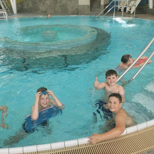 Schwimmen im Hotel Stern