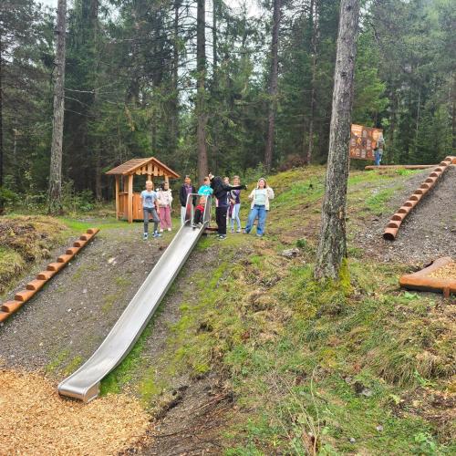 Neuer Spielplatz