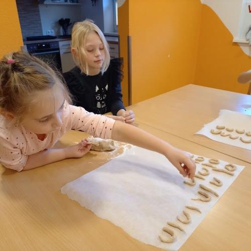 In der Schule wird gebacken