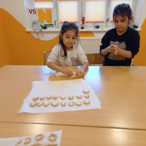 In der Schule wird gebacken