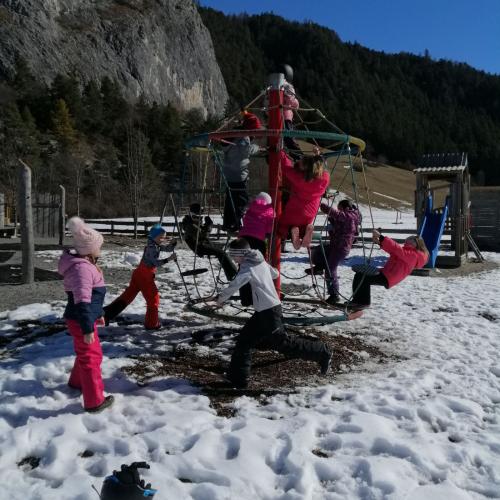 Rutschpartie mit den Rutschtellern