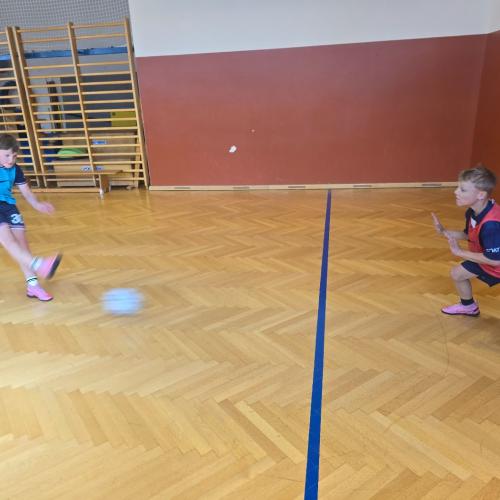 Fußball mit Trainer Franz