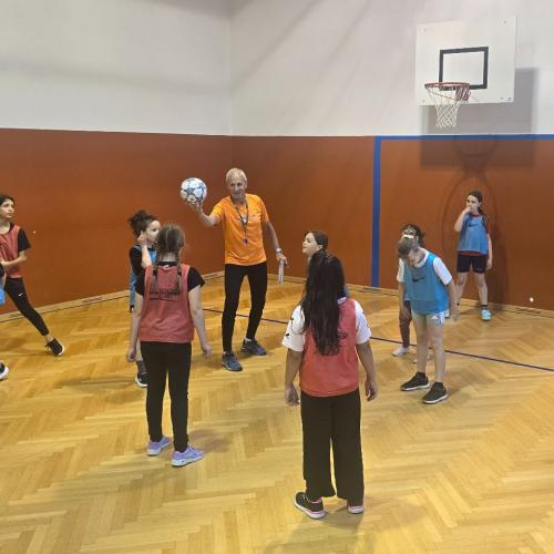 Fußball-Abschlussturnier