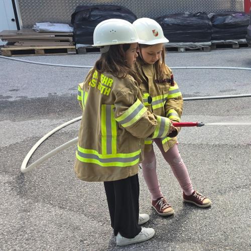 Bei der Feuerwehr