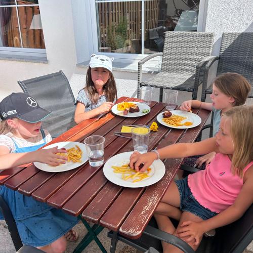 Grill & Chill