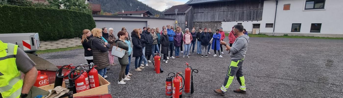 Feuerlöscher-Einschulung