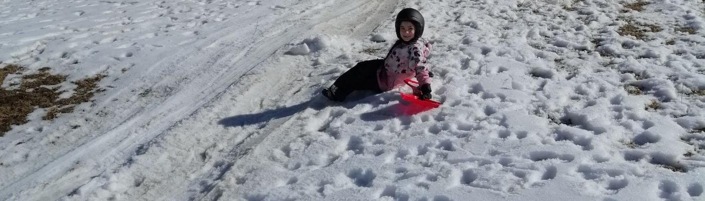 Rutschpartie mit den Rutschtellern